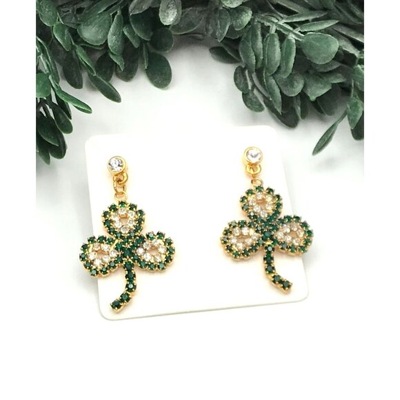 Shamrock Dangle Earrings With green Rhinestones gold tone - Picture 1 of 6